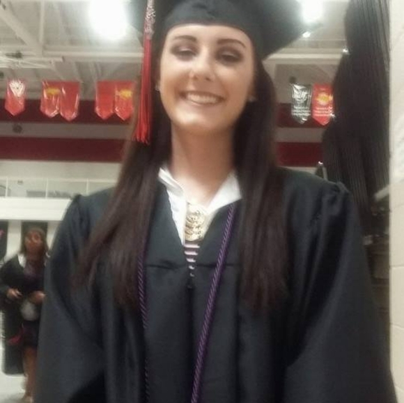 Meet your Posher, Michelle - Picture 3 of 16